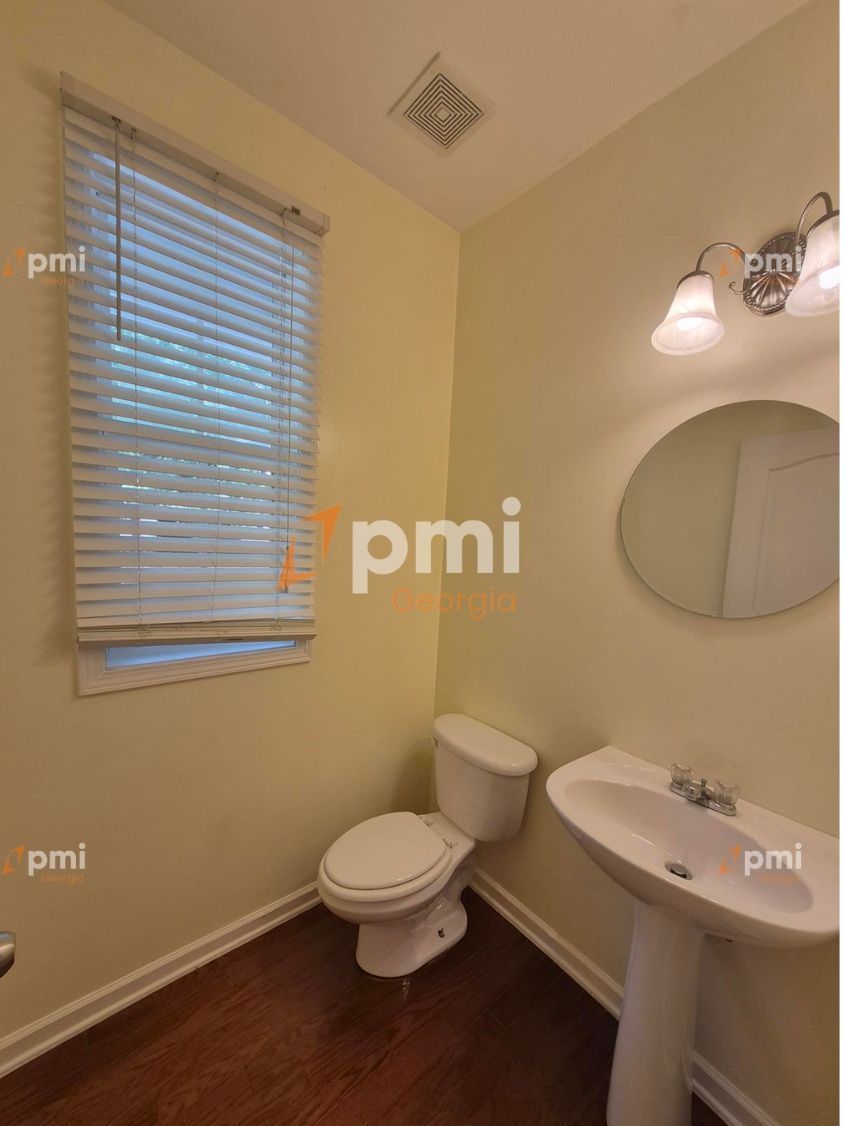Gorgeous 4 Bedroom Home in Lawrenceville property image