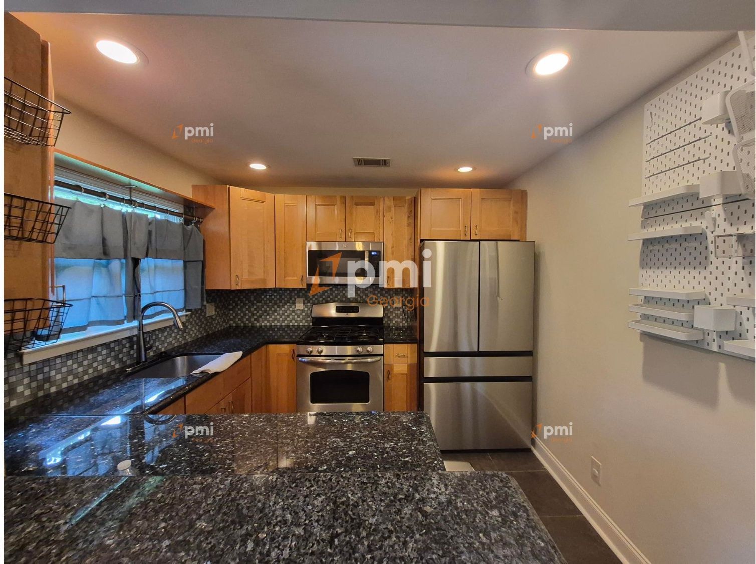 Gorgeous 3 Bedroom Home in Atlanta, Ga! property image