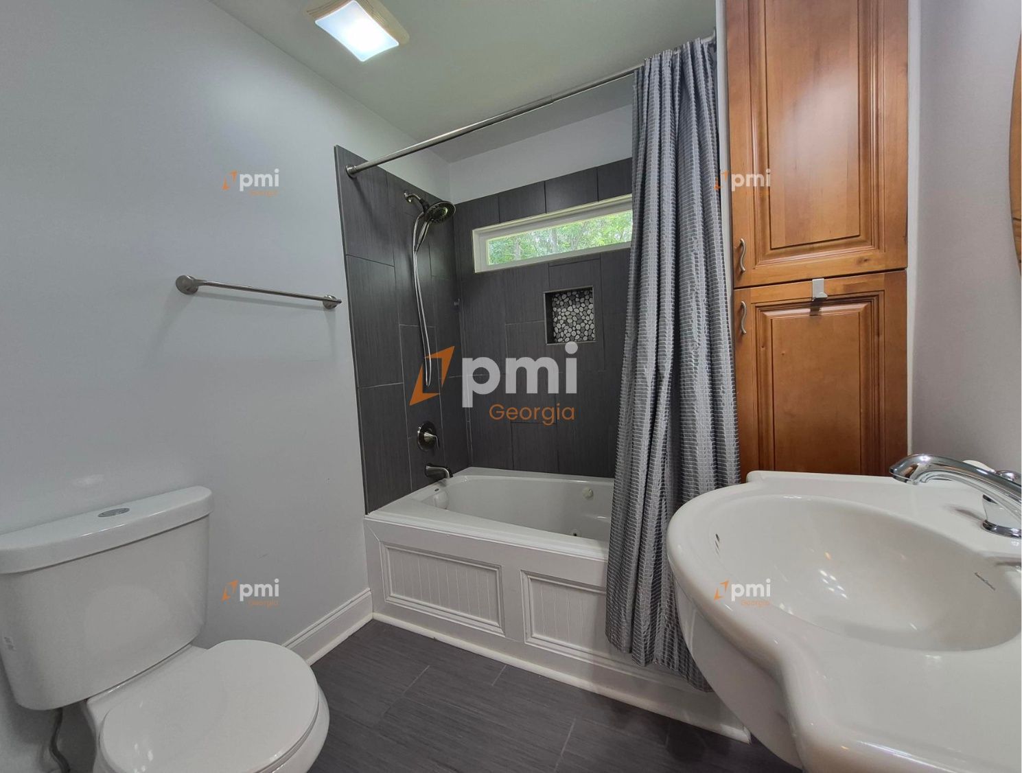 Gorgeous 3 Bedroom Home in Atlanta, Ga! property image