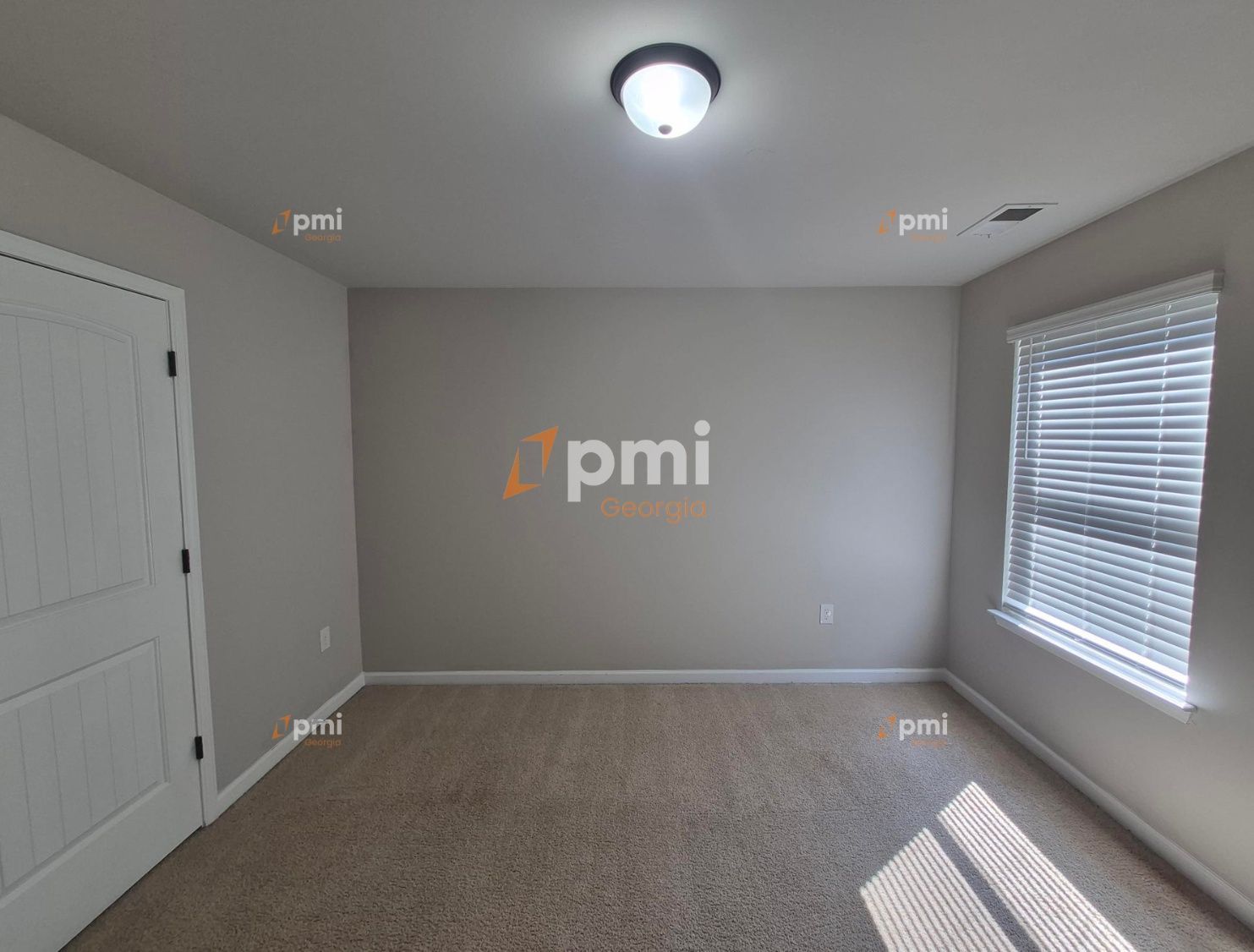 Spacious 4 Bedroom Home in McDonough, Ga! property image