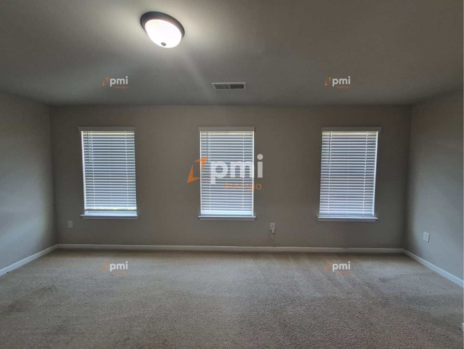 Spacious 4 Bedroom Home in McDonough, Ga! property image