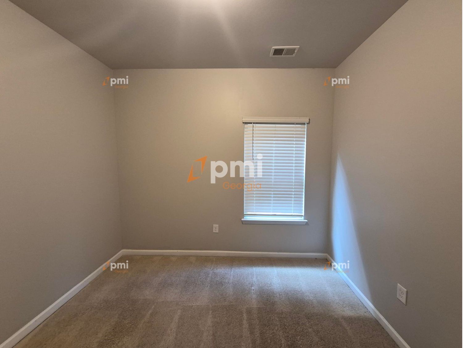 Spacious 4 Bedroom Home in McDonough, Ga! property image
