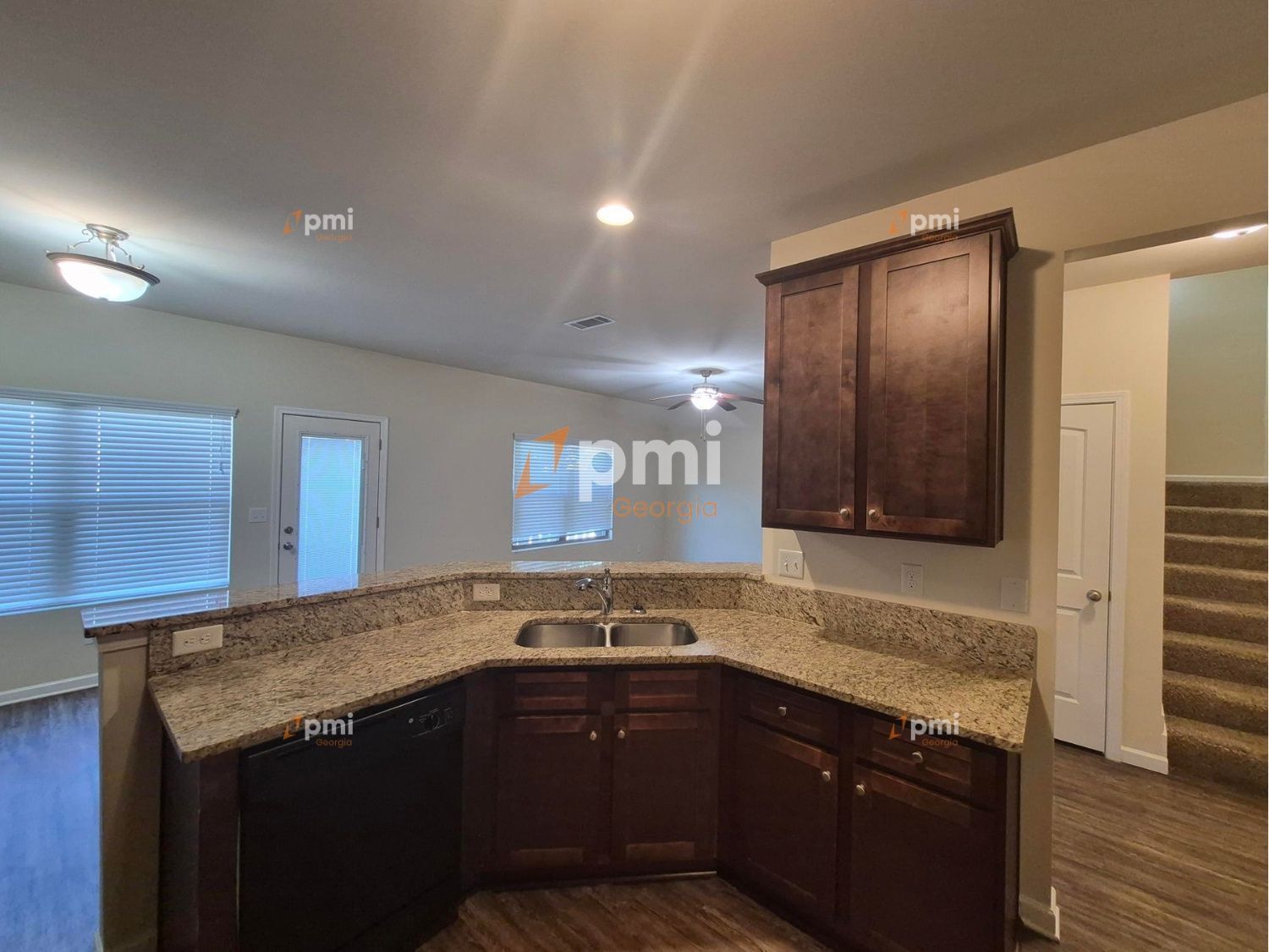 Gorgeous 4 Bedroom Home in McDonough, Ga! property image