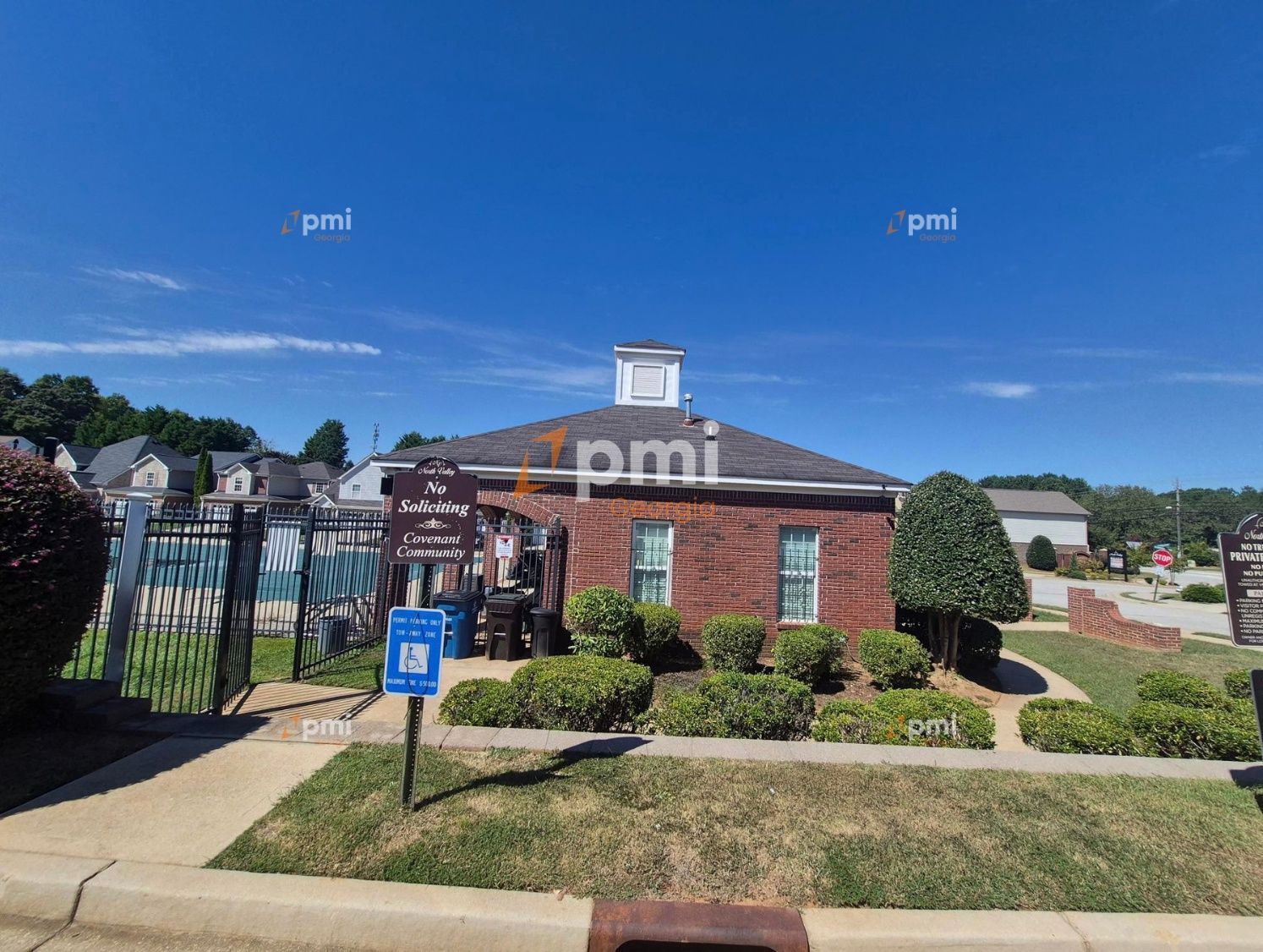 Gorgeous 4 Bedroom Home in McDonough, Ga! property image